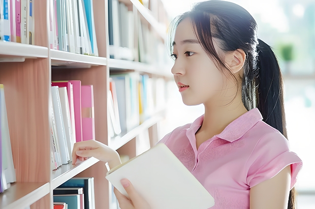 河南科技大学各专业历年在湖北招生人数（学费介绍）
